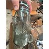 Image 3 : Queen Glass Mason Jars