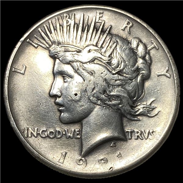 1922 Silver Peace Dollar LIGHTLY CIRCULATED