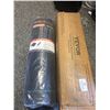 Image 1 : New VEVOR Weed Barrier Fabric Roll - Black Polypropylene Woven