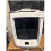 Image 1 : Winix Air Purifier - White - Return and Tested