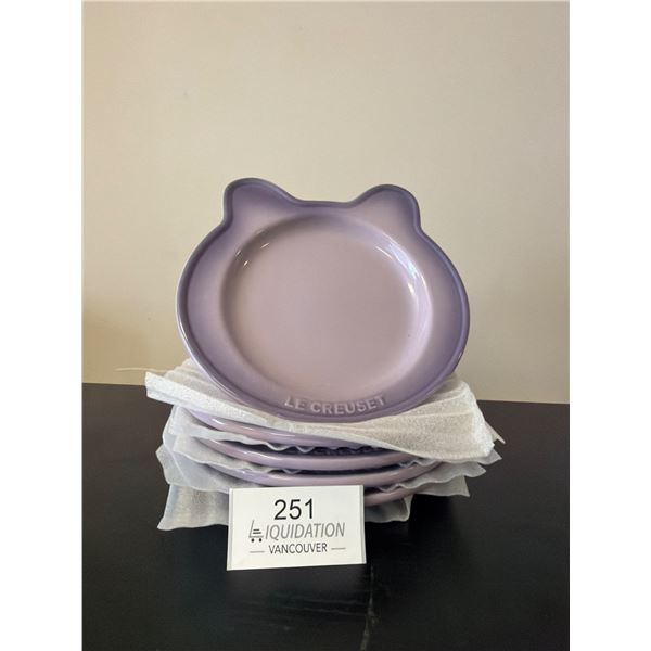 Le Creuset Purple Cat Shaped Plate Set
