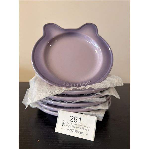 Le Creuset Purple Cat Shaped Plate Set
