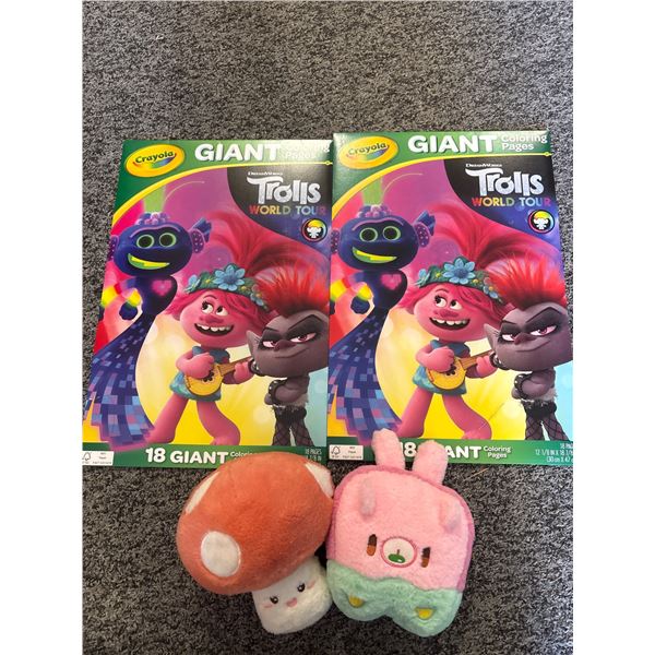 Crayola Trolls World Tour Giant Coloring Pages (2 Books) & 2 plush toys