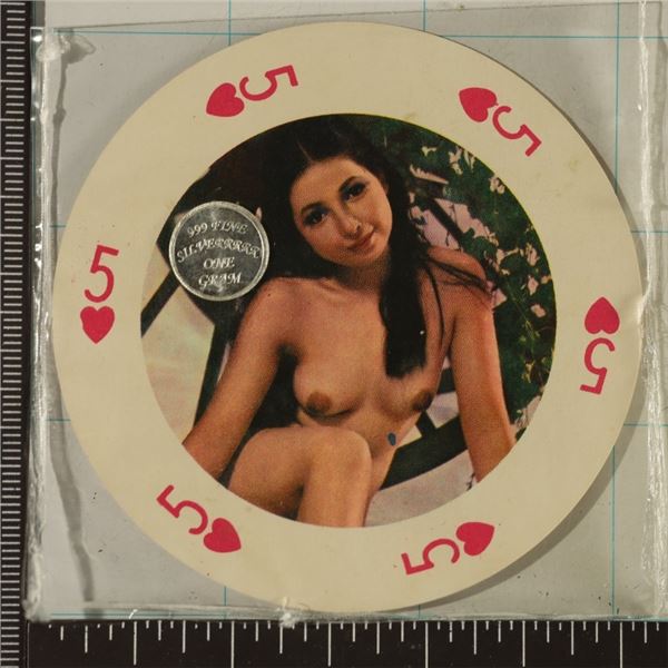 ROUND PLAYING CARD WITH 1 GRAM .999 SILVER UNC