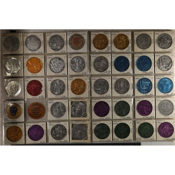 MARDI GRAS 37 ALUMINUM TOKENS, 1 WOODEN NICKEL