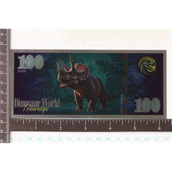 2025 DINOSAUR WORLD "TRICERATOPS" GOLD 999999