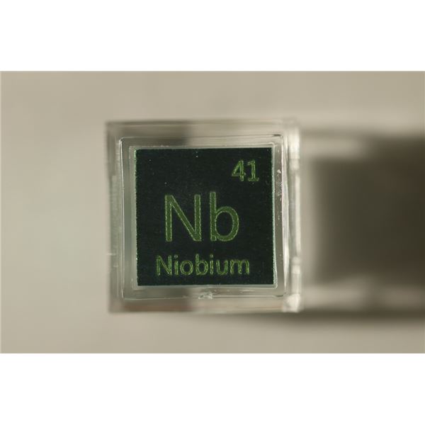 GREEN 8.8 GRAMS NIOBIUM CUBE WITH TABLE OF ELEMENT
