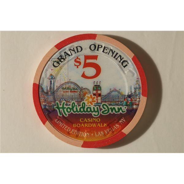 $5 HOLIDAY INN CASINO CHIP. GRAND OPENING