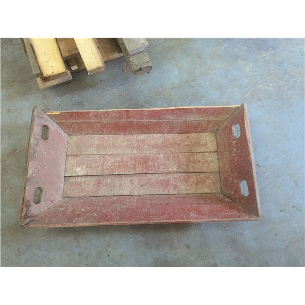 Latter Day Great Slave Net Tray circa 1930's Fishing *Damage