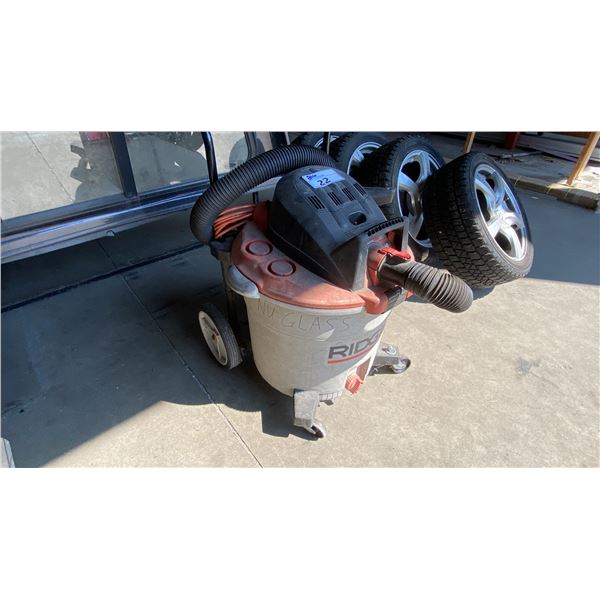 RIDGID 16 GALLON 6.5HP WET/DRY SHOP VAC