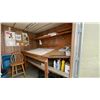 Image 6 : ARCTIC PORTABLE TRAILER BUILDING, WHITE, HAS DRAFTINGS DESK & ASSORTED OFFICE ITEMS,