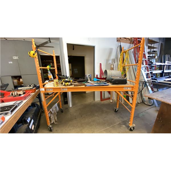 ORANGE MOBILE ADJUSTABLE SCAFFOLDING *CONTENTS NOT INCLUDED*