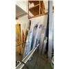 Image 1 : GROUP OF ASSORTED GLAZING DOOR COMPONENTS