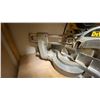 Image 4 : DEWALT DW708, 12" DOUBLE-BEVEL SLIDING COMPOUND MITER SAW