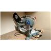 Image 2 : KING CANADA 8324N, 10" COMPOUND MITER SAW WITH LASER GUIDE