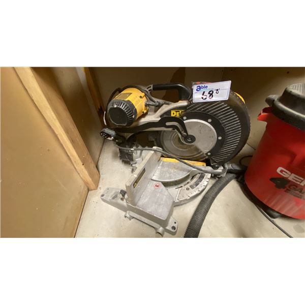 DEWALT DW716, 12"DOUBLE-BEVEL COMPOUND MITER SAW