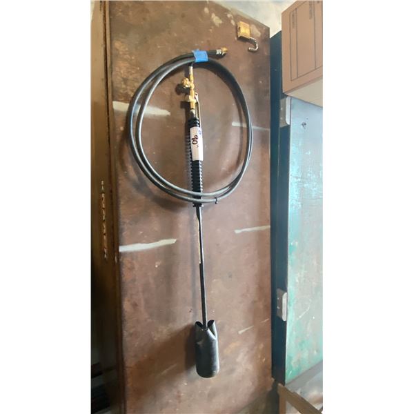 HANDHELD PROPANE BLOWTORCH ATTACHMENT