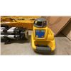 Image 4 : SPECTRA PRECISION LL300 AUTOMATIC SELF-LEVELING ROTARY LASER LEVELING KIT