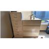 Image 1 : 2 BEIGE FILING CABINETS