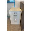 Image 2 : PAIR OF 2 DRAWER FILING CABINETS