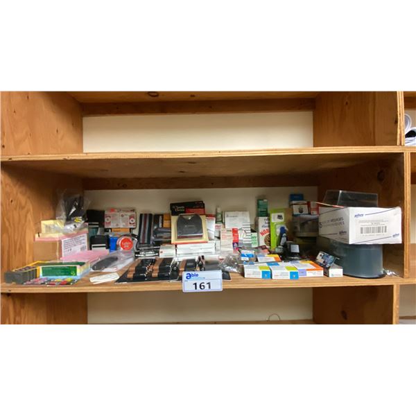 LARGE GROUP OF ASSORTED OFFICE ITEMS