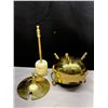 Image 3 : 2 Brass Lidded Pots with Handles