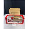 Image 1 : 1/24th Scale Lennox 1934 Ford Stakebed Pickup in Original Box