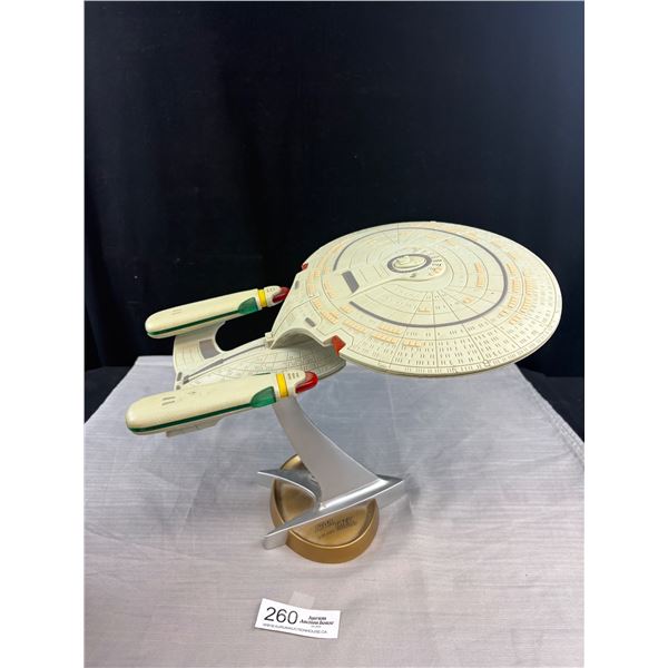 Playmates Toys Star Trek USS Enterprise NCC-1701-D Ship Electronic Lights and Sounds Works