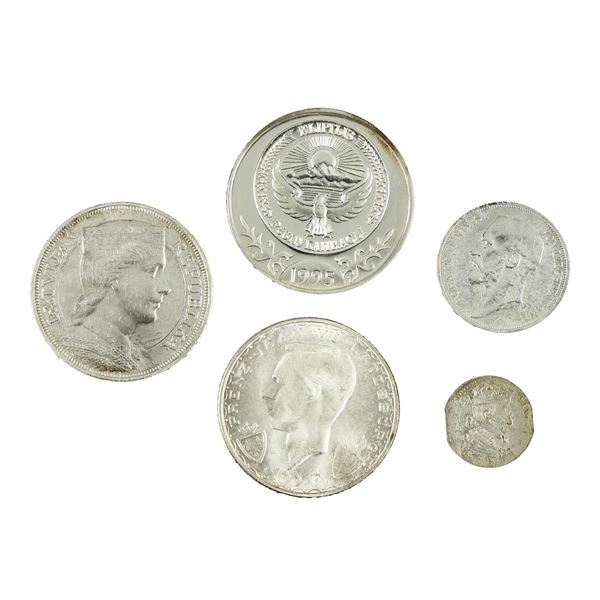 Large Assortment of World Coins, J-L, mostly 20th Century, but some earlier.,