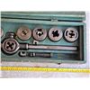 Image 3 : Large die set with case