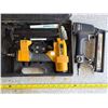 Image 2 : 2 nail guns- untested