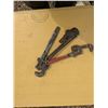 Image 2 : 3 pipe wrenches, 2x10", 1x12"
