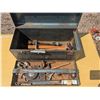 Image 4 : vintage toolbox, (20x8.5x9.5") with tools