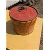 Image 1 : round tin gas can, 3 gallon