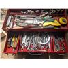 Image 2 : tool chest (26.5x12x13"), full of mechanic tools