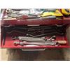 Image 3 : tool chest (26.5x12x13"), full of mechanic tools