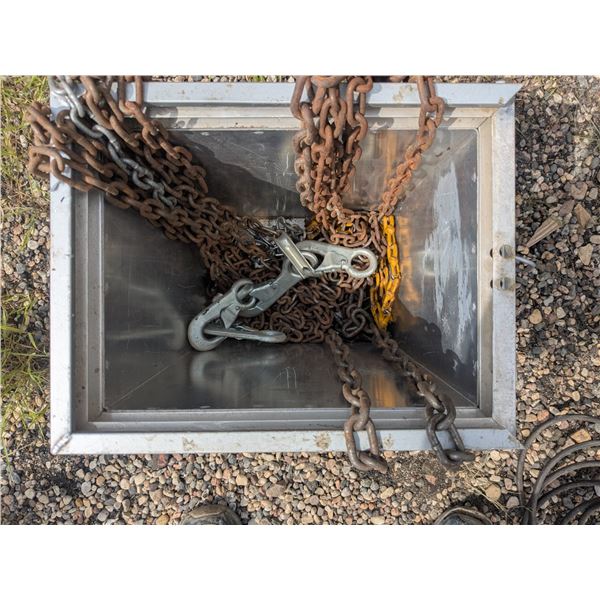 aluminum box full of chain pieces and parts, (12x9x15"