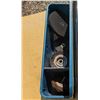 Image 2 : plastic tub with grinding accessories