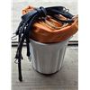 Image 3 : Tarp, bungi cords, garbage