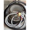Image 2 : Booster cables, extension cord and flashing roll