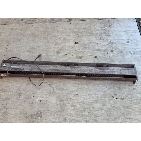 Sentinel heater- 48"L-untested