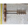 Image 2 : Antique hand auger