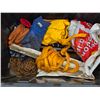 Image 2 : Tote full of rope and misc items