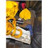 Image 3 : Tote full of rope and misc items