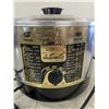 Image 3 : vintage electric auto cooker, with original box