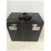 Image 4 : vintage singer sewing machine with carrycase