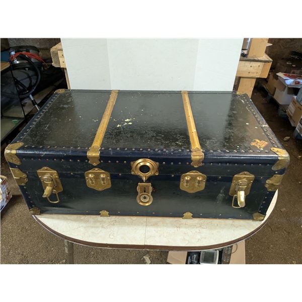 Vintage steamer trunk, 36x20.5x12"