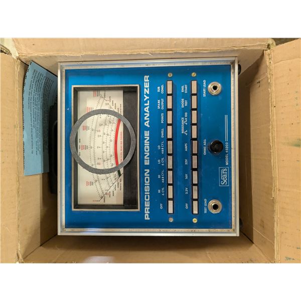 Vintage engine analyzer machine