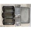 Image 2 : 5 bread pans and a cookie sheet