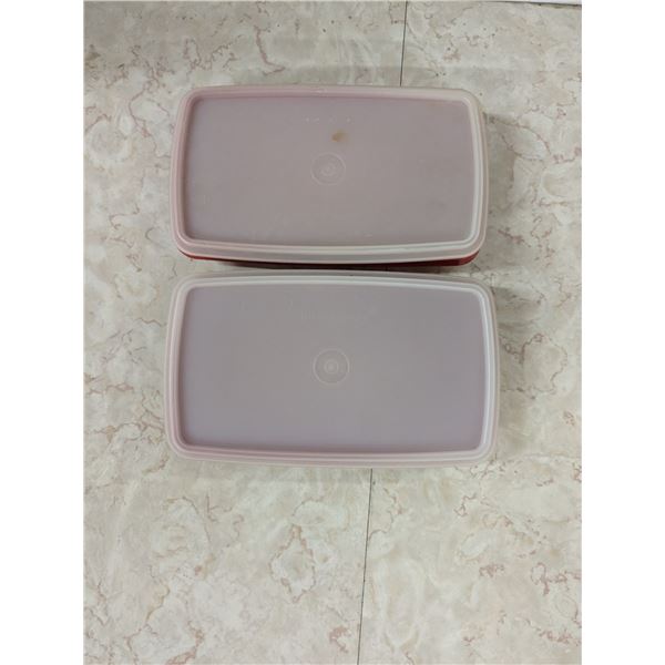 2 vintage tupperware